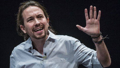 Pablo Iglesias, de Podemos, durante el debate electoral con Albert Rivera, de Ciudadanos, que ha organizado la Universidad Carlos III de Madrid. EFE/Emilio Naranjo