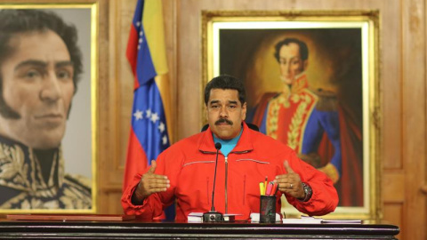 El presidente de Venezuela, Nicolas Maduro, este lunes, dando el discurso sobre sus malos resultados electorales./ EFE