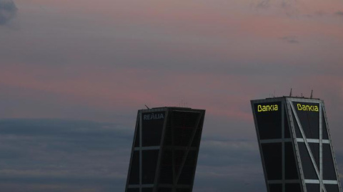 Vista de las Torres Kio, en Madrid, donde tiene su sede de Bankia. REUTERS