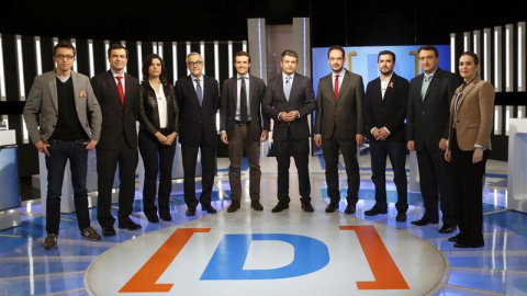 Los participantes del debate, antes del acto. EFE /Kiko Huesca