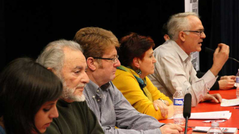 Moreno, junto a Julio Anguita, en 2014, en un acto de las Marchas de la Dignidad