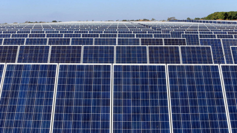 Paneles de una planta fotovoltaica. EFE