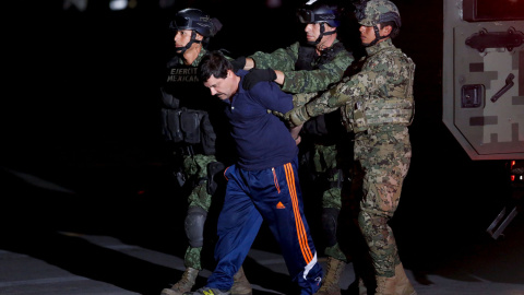 El 'Chapo' Guzmán, en el momento de su detención. REUTERS