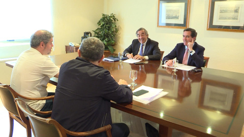 Sindicatos y patronal alcanzan un preacuerdo de salarios | Público