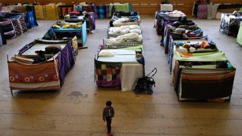 Un niño, en un campamento de refugiados en Berlín.- FABRIZIO BENSCH