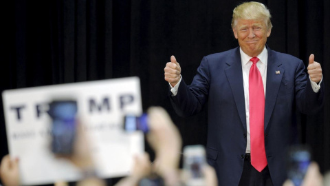 Donald Trump, candidato a las primarias del Partido Republicano, tras su discurso en New Hampshire. /REUTERS