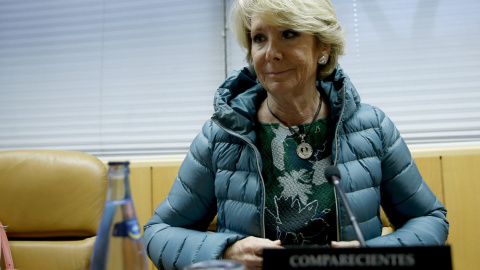 La presidenta del PP de Madrid, Esperanza Aguirre, durante su comparecencia en la comisión de corrupción de la Asamblea de Madrid. EFE/Chema Moya