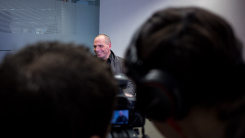 El exministro de Finanzas griego, Yanis Varoufakis, durante la entrevista.- JAIRO VARGAS