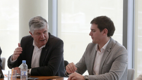 El presidente de Ciudadanos, Albert Rivera y el secretario general, Matías Alonso.- EFE