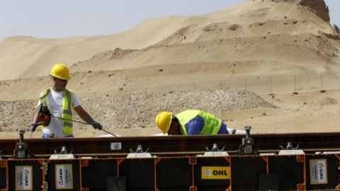 Vista de las obras del proyecto del tren AVE, en las proximidad que unirá La Meca con la ciudad de Medina. EFE