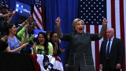 Hillary Clinton en un acto electoral en un instituto de Norfolk, Virginia. - AFP