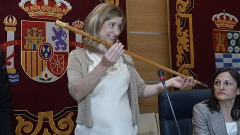 Esther Clavero toma posesión como nueva alcaldesa de Molina de Segura. / Guillermo Carrión / AGM