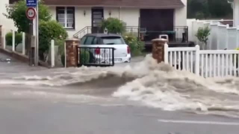 Las "supercélulas", el fenómeno meteorológico que provoca en Francia 1 muerto y 15 heridos