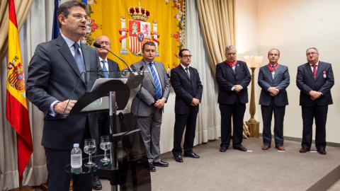 El ministro de Justicia en funciones, Rafael Catalá, durante la entrega de diversas condecoraciones de la Orden de San Raimundo de Peñafort.- EFE/Jorge Zapata