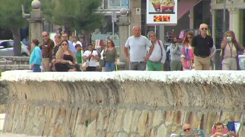 El emérito, reclamo turístico en la localidad gallega de Sanxenxo