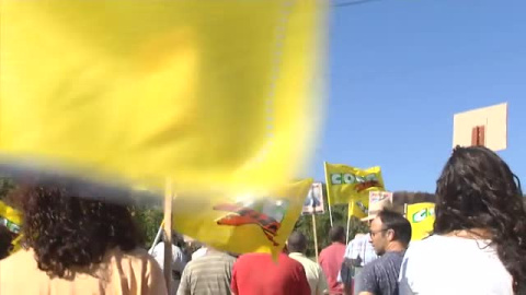 Un centenar de personas se manifiestan en Boya (Zamora) para reclamar ayudas al sector agrario tras los incendios 