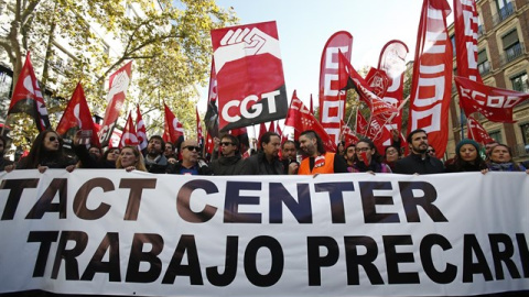 Cabecera de la manifestación en Madrid de los trabajadores de 'contact center', en la que participaron Pablo Iglesias, Íñigo Errejón y Alberto Garzón. E.P.