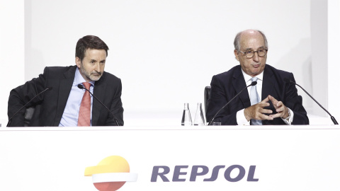 Antonio Brufau y Josu Jon Imaz en la Junta de Accionistas de Repsol. E.P.