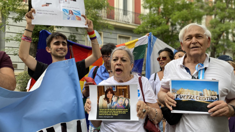 La izquierda española se moviliza contra el atentado sufrido por Cristina Fernández de Kirchner