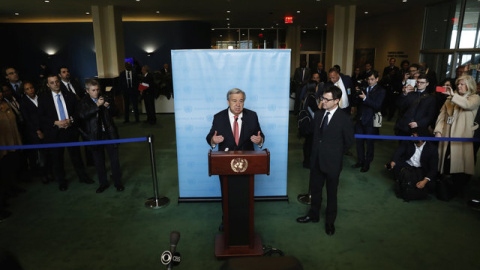 El ex primer ministro António Guterres jura el cargo como nuevo secretario general de la ONU. Reuters