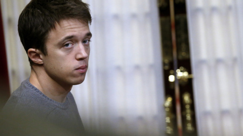 El secretario de Política de Podemos, Íñigo Errejón, durante el pleno celebrado en el Congreso de los Diputados. EFE/Zipi