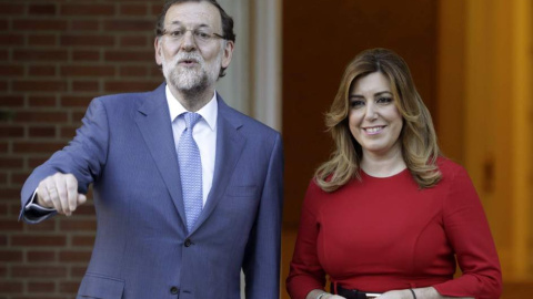 El presidente del Gobierno en funciones, Mariano Rajoy, y la presidenta andaluza, Susana Díaz, durante uno de sus encuentros institucionales en La Moncloa..-EFE