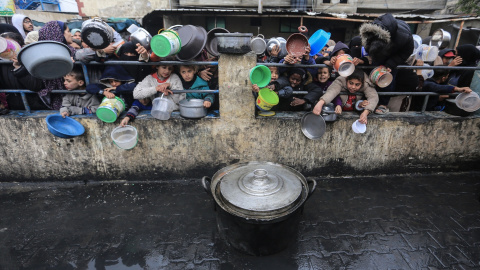 Miguel Urbán, en la frontera de Rafah: “Israel bloquea la ayuda humanitaria alegando doble uso”