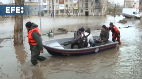 Kazajistán lucha contra las peores inundaciones de las últimas décadas