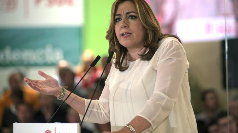 La secretaria general del PSOE andaluz y presidenta de la Junta, Susana Díaz, durante su intervención en un acto de partido que conmemora el décimo aniversario de la aprobación de la Ley de Dependencia. EFE