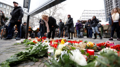 Homenaje a las víctimas del ataque. - REUTERS