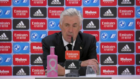 Ancelotti: "No hay mano, se lo han inventado"