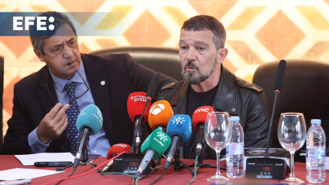 Antonio Banderas cree que es "contagiosa" la labor social que hace su cofradía de Málaga