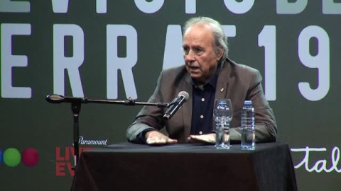 Serrat: "He decidido dejar el escenario, no dejar de escribir, de componer, de vivir"