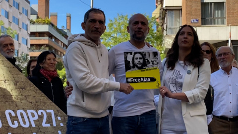 Protesta frente a la embajada egipcia por el blanqueamiento de las vulneraciones de derechos humanos