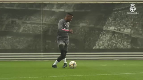 Último entrenamiento del Real Madrid antes de visitar al Sevilla