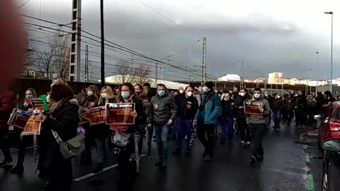 Trabajadores de ITP marchan contra los despidos en Barakaldo