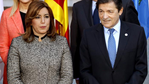 La presidenta de Andalucía, Susana Díaz, el presidente de Asturias, Javier Fernández, la presidenta de la Comunidad de Madrid, Cristina Cifuentes, y el presidente de Castilla y León, Juan Vicente Herrera / EFE