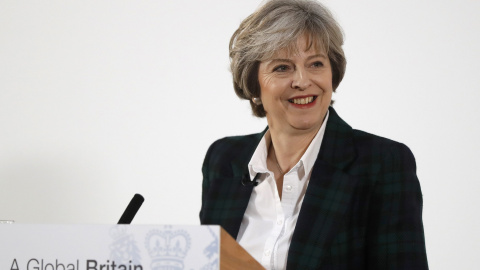 La primera ministra británica, Theresa May, durante su conferencia ante diplomáticos extranjeros y el equipo británico que negociará el Brexit, en la Lancaster House, en Londres. REUTERS/Kirsty Wigglesworth