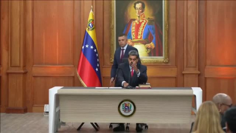 Maduro dice que entregará las actas electorales, pero solo al Tribunal Supremo de Venezuela