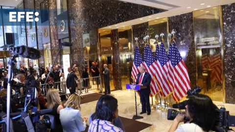 Donald Trump ofrece una conferencia en la Torre Trump de Nueva York