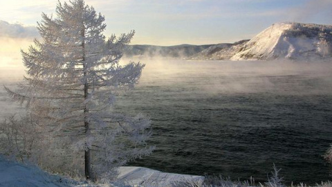 El lago Baikal, cerca de Listvyanka. - AFP