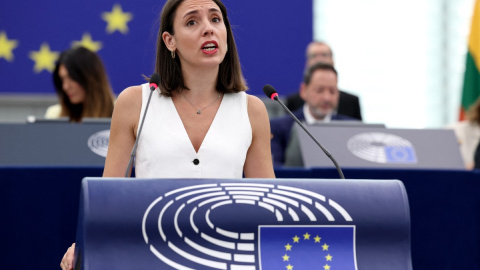 La Eurocámara prohíbe a Irene Montero el pañuelo palestino y ella responde: "Las normas también impiden los genocidios"