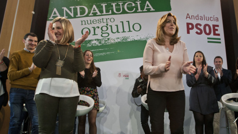 La presidenta andaluza y secretaria general del PSOE-A, Susana Díaz, durante las jornadas de conmemoración del 130 aniversario de la constitución de la agrupación socialista de Alcalá de los Gazules (Cádiz). EFE/Román Ríos