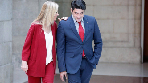 El alcalde de Alcorcón, David Pérez, junto a la presidenta de la Comunidad y de la Gestora del PP de Madrid, Cristina Cifuentes, en una imagen de archivo. Foto: COMUNIDAD DE MADRID