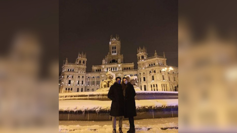 Cayetano y Eva González disfrutan de la gélida noche madrileña