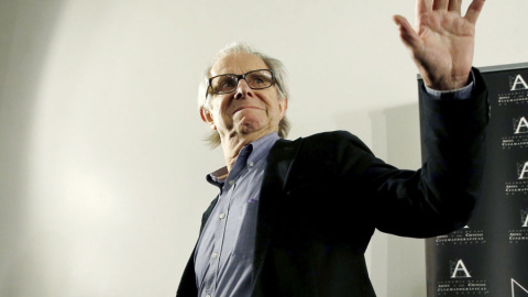 El director británico Ken Loach, durante el encuentro mantenido con público en la Academia de Cine de Madrid.- EFE