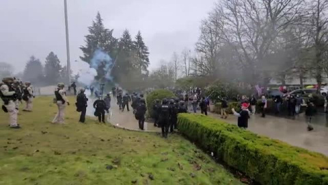 Las manifestaciones violentas de republicanos radicales se trasladaron a otros estados