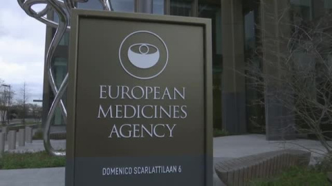 La Comisión Europea sospecha que AstraZeneca ha revendido las vacunas