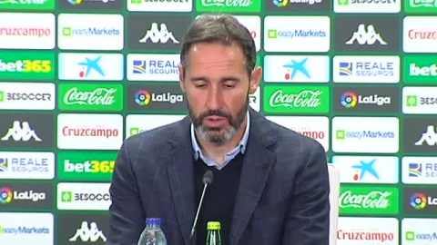 Vicente Moreno: "Meter tres goles y no conseguir la victoria no es lo habitual"