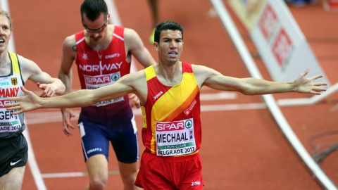 Adel Mechaal celebrando el oro en Belgrado.EFE/ KOCA SULEJMANOVIC